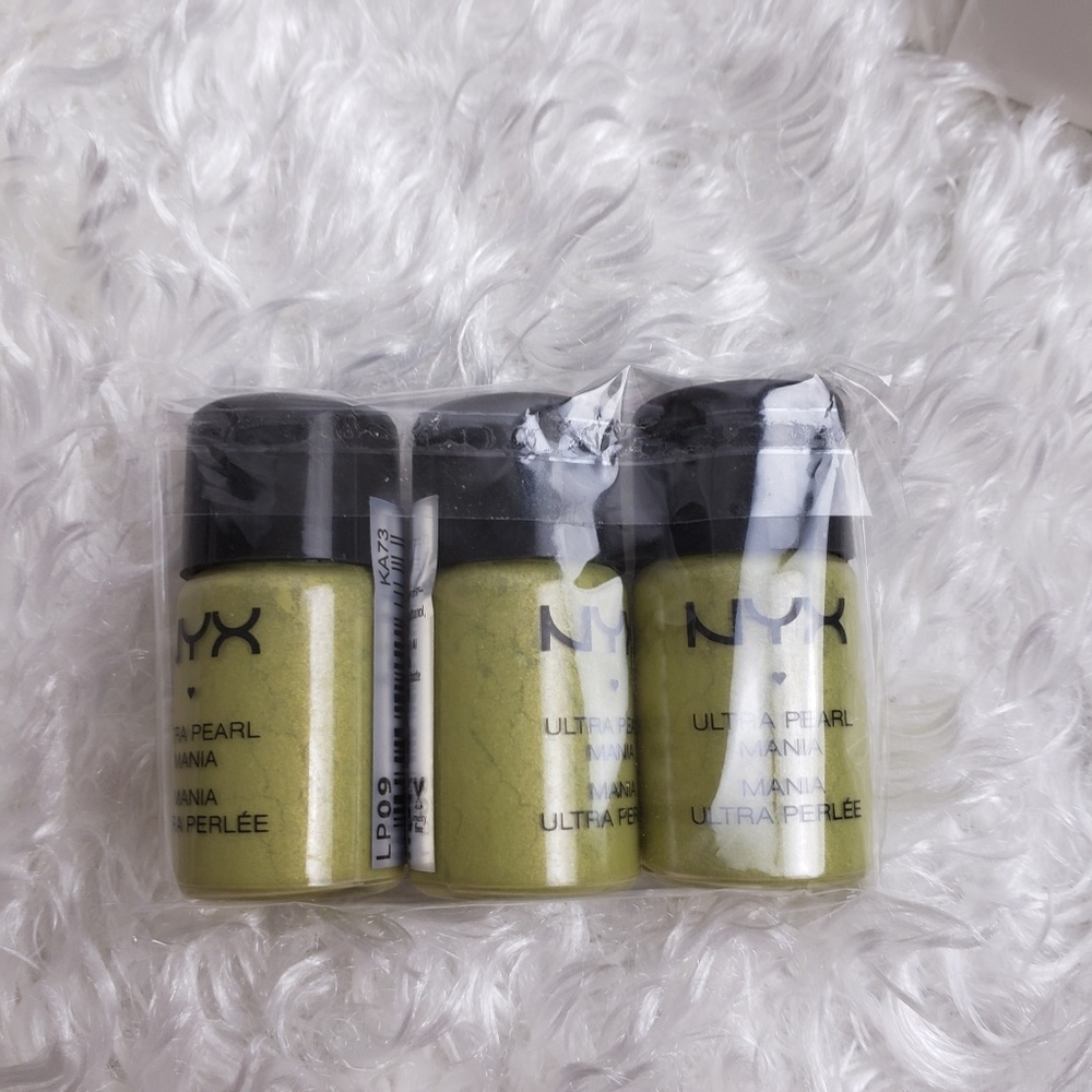 3/$12 3 Pack NYX Loose Pearl EyeShadow Lime Citron